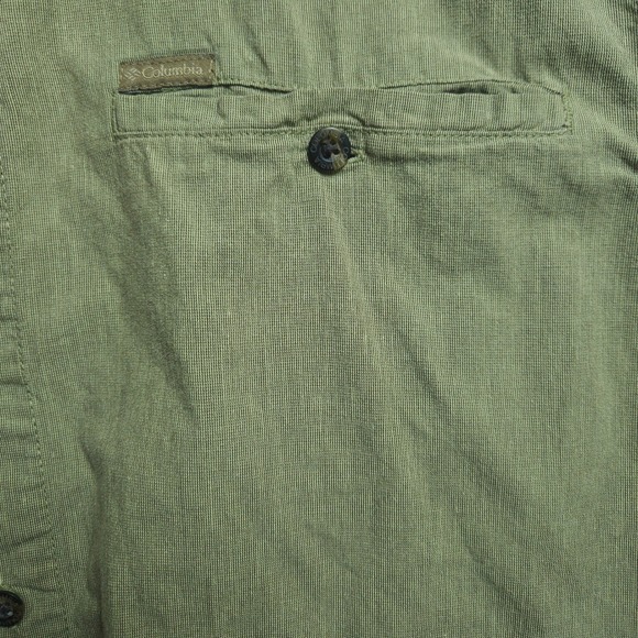 Vintage Columbia Sportswear Shirt Mens Large Green Short Sleeve Gorpcore AM7559 - Picture 2 of 9